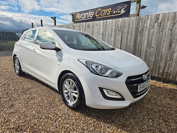 2015 - 1.6 CRDi Blue Drive SE 5dr