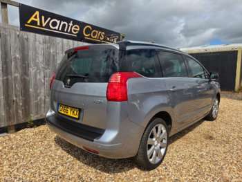 Used Peugeot 5008 2016 for sale - 74735792: Photo