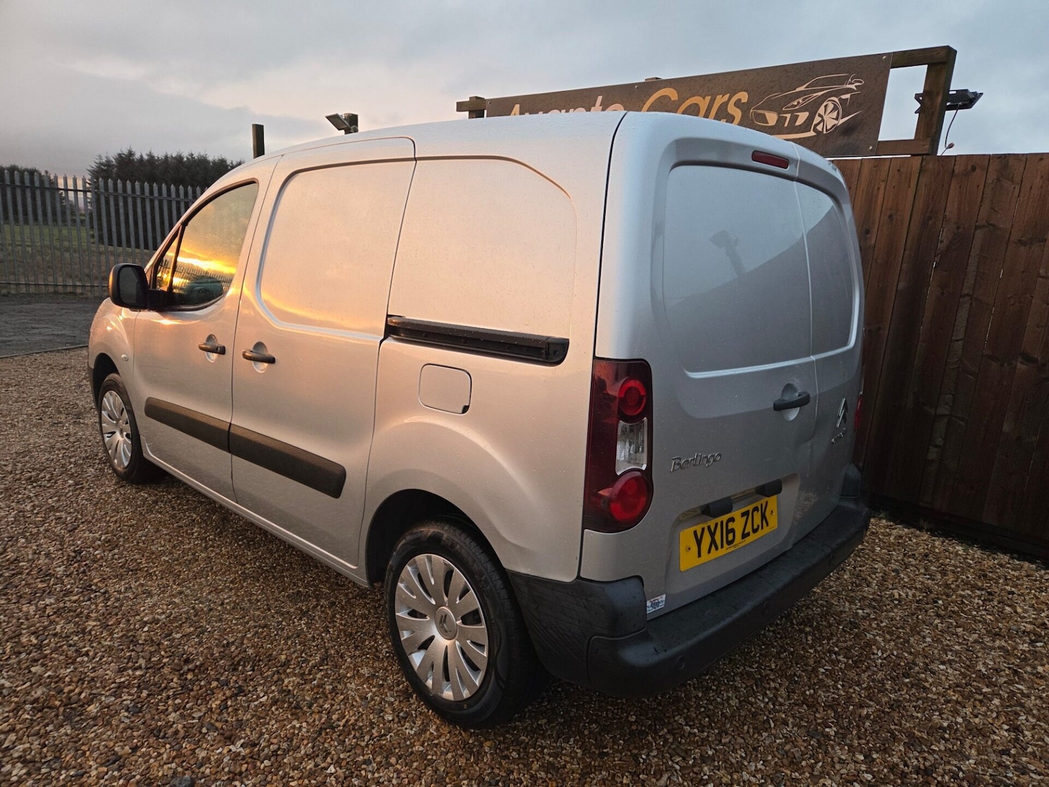 Used Citroen Berlingo 2016 for sale - 77129023: Photo 5