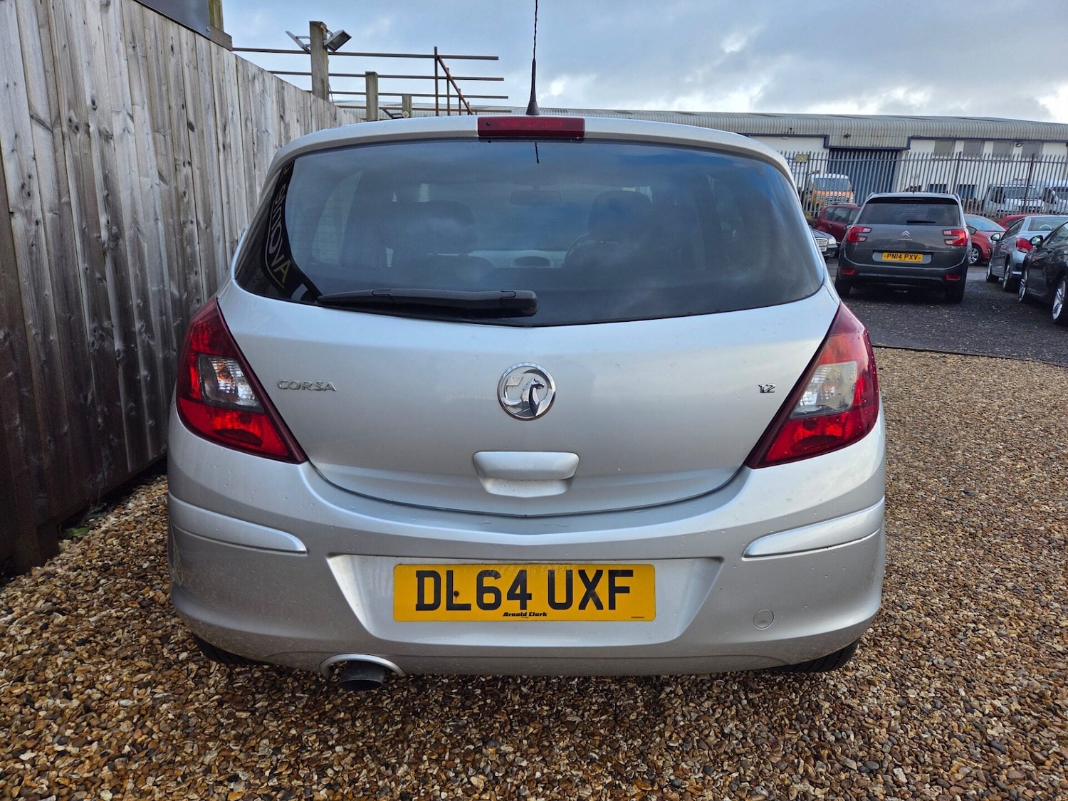 Used Vauxhall Corsa 2014 for sale - 77630085: Photo 4