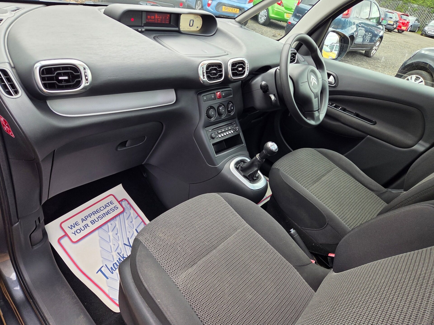Vehicle 29