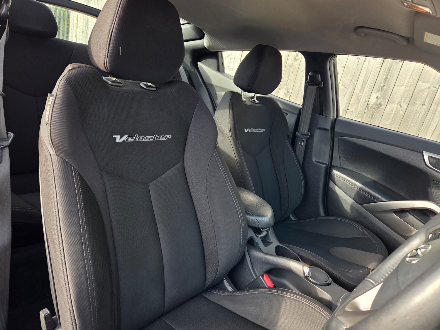 Used Hyundai Veloster 2012 for sale - 77421336: Photo 15