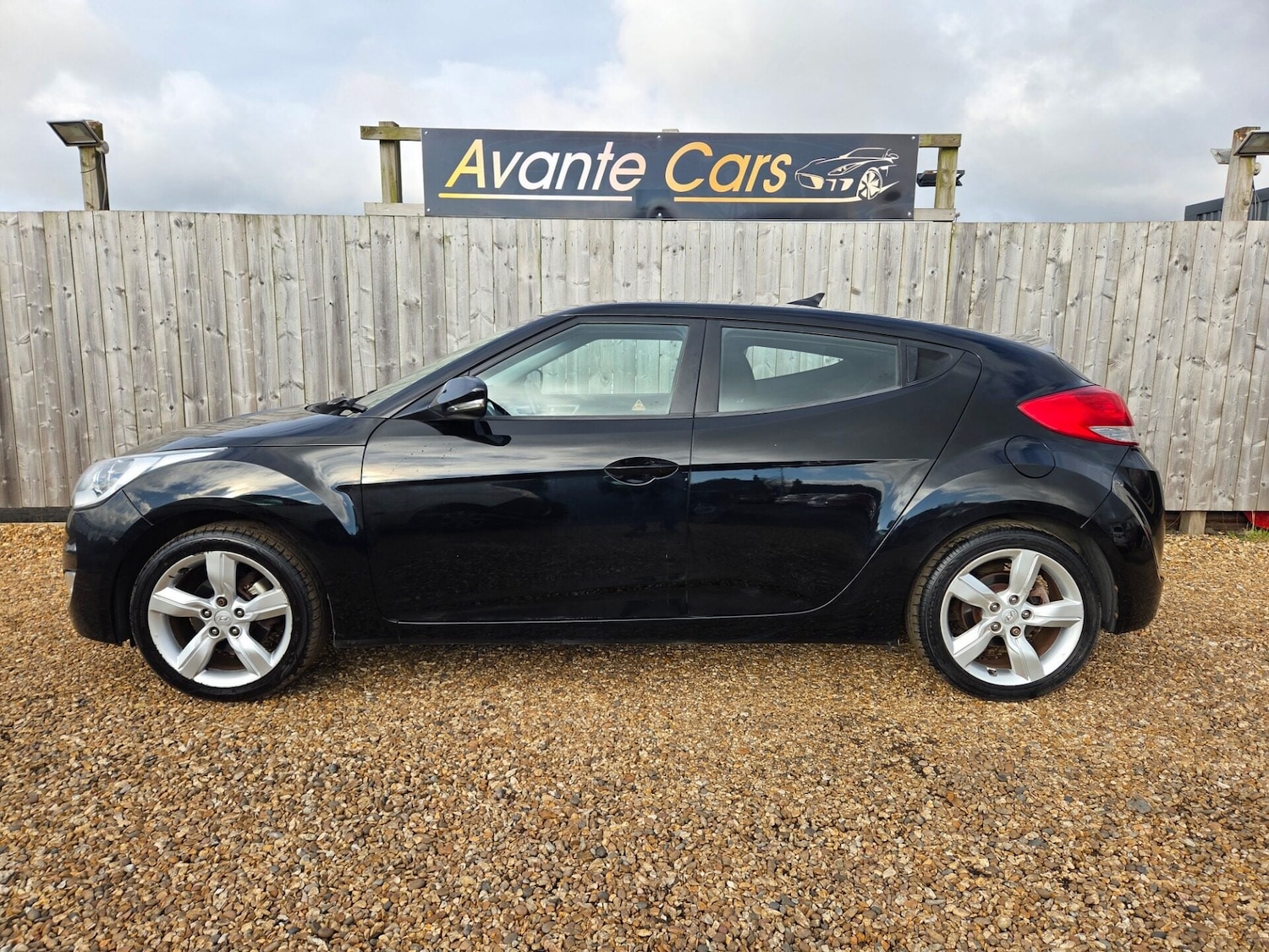 Used Hyundai Veloster 2012 for sale - 77421336: Photo 6