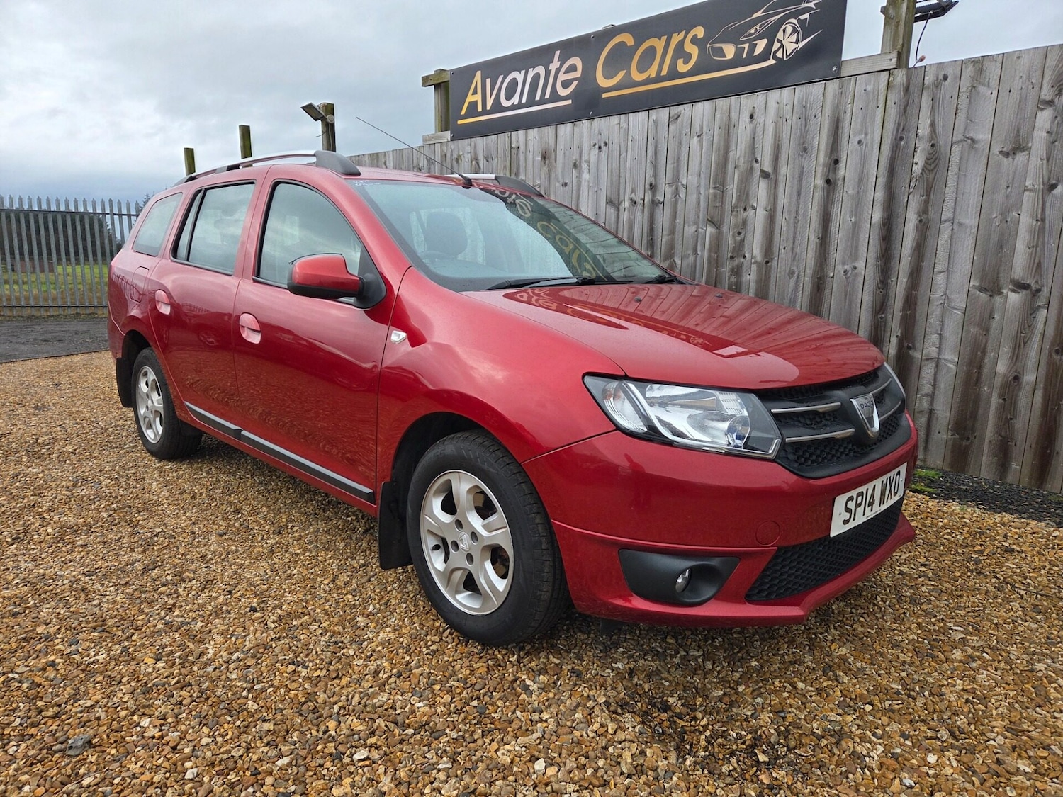 Used Dacia Logan MCV 2014 for sale - 76819799: Photo 1