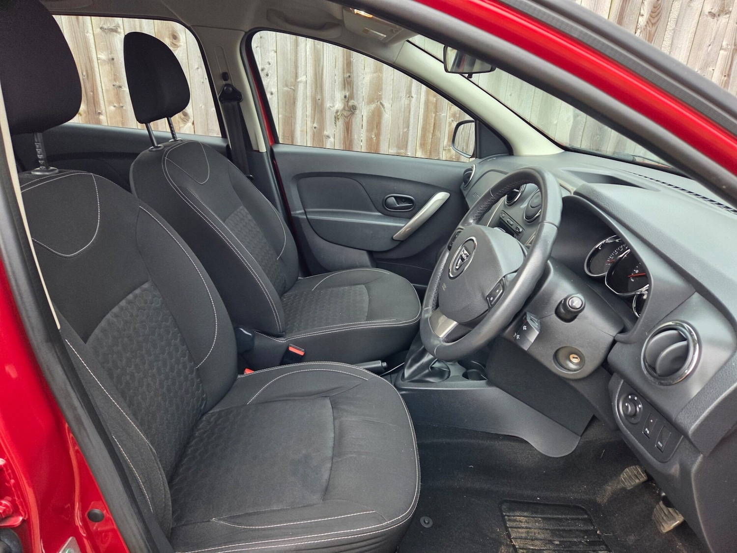 Used Dacia Logan MCV 2014 for sale - 76819799: Photo 6