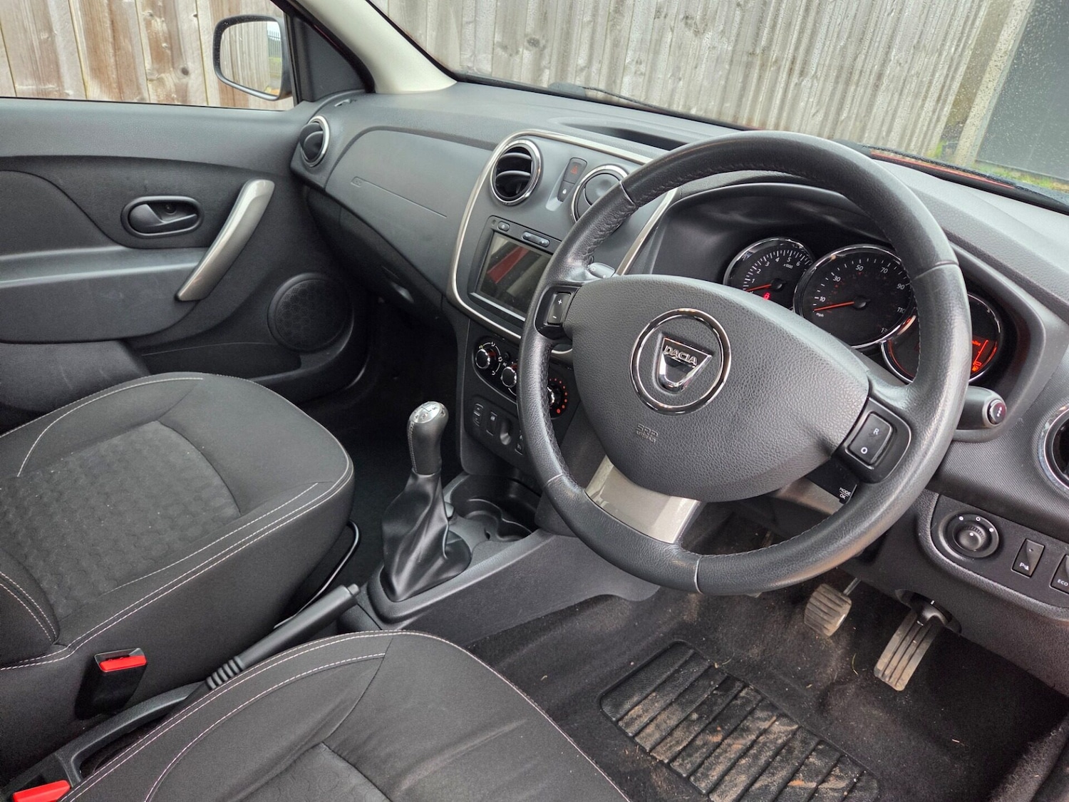 Used Dacia Logan MCV 2014 for sale - 76819799: Photo 7