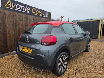 Used Citroen C3 2017 for sale - 76495472: Photo