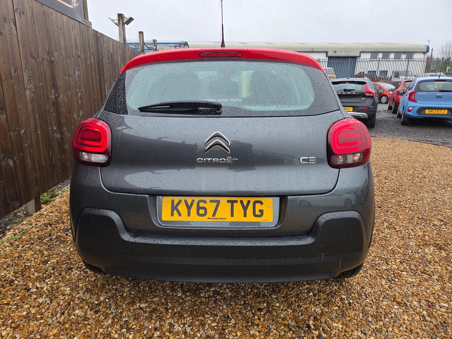 Used Citroen C3 2017 for sale - 76495472: Photo 4