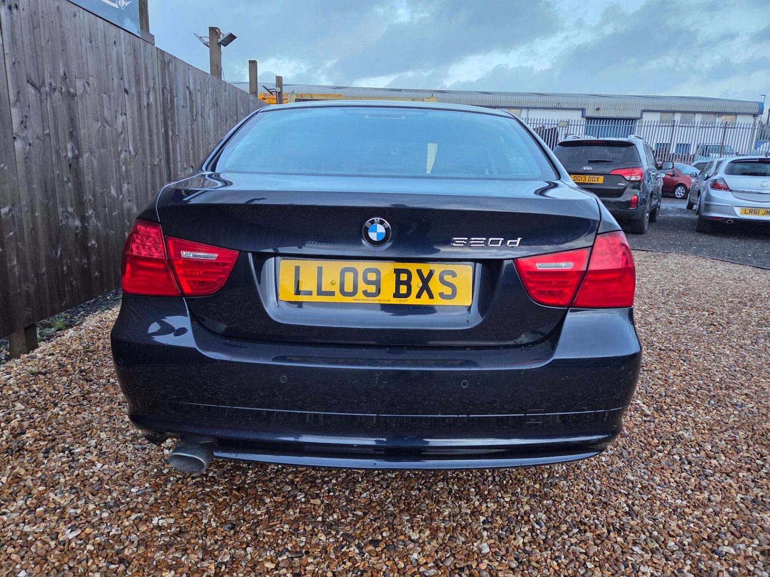 Used BMW 3 Series 2009 for sale - 76895901: Photo 4