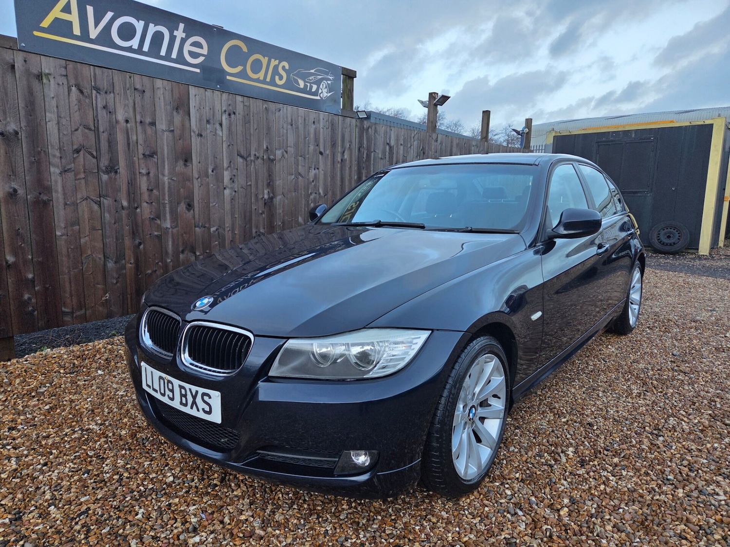 Used BMW 3 Series 2009 for sale - 76895901: Photo 7