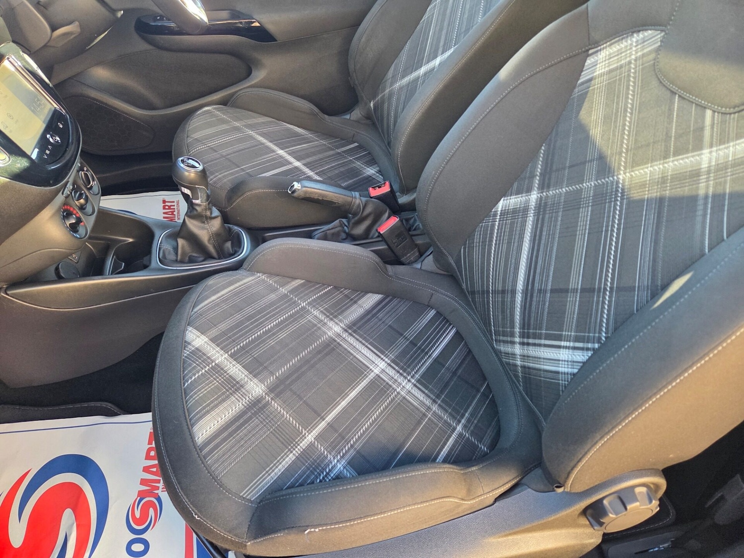 Used Vauxhall Corsa 2015 for sale - 77533815: Photo 24