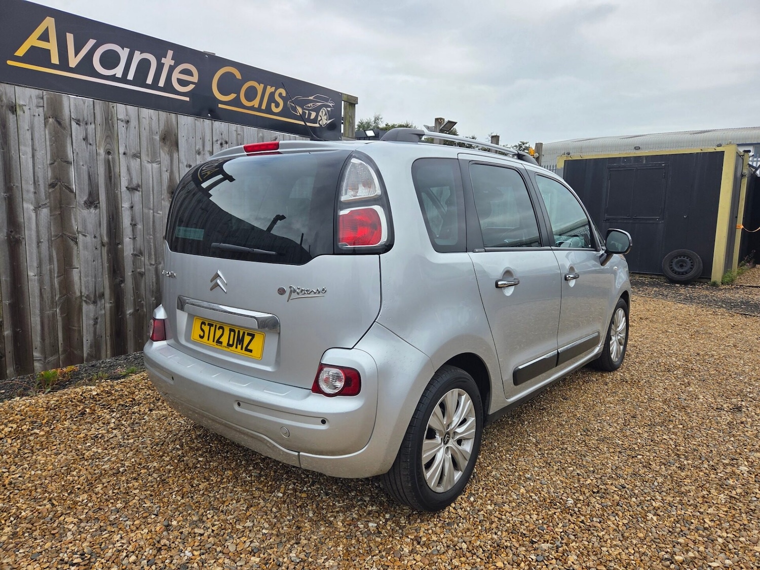Vehicle 3