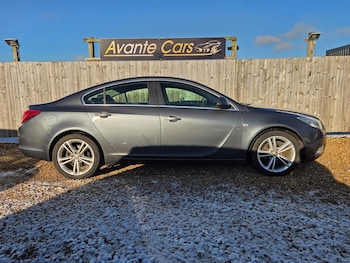 Used Vauxhall Insignia 2011 for sale - 76616997: Photo