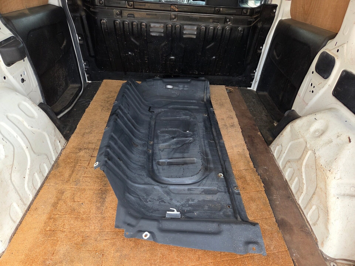 Used Vauxhall Combo 2015 for sale - 76040296: Photo 15