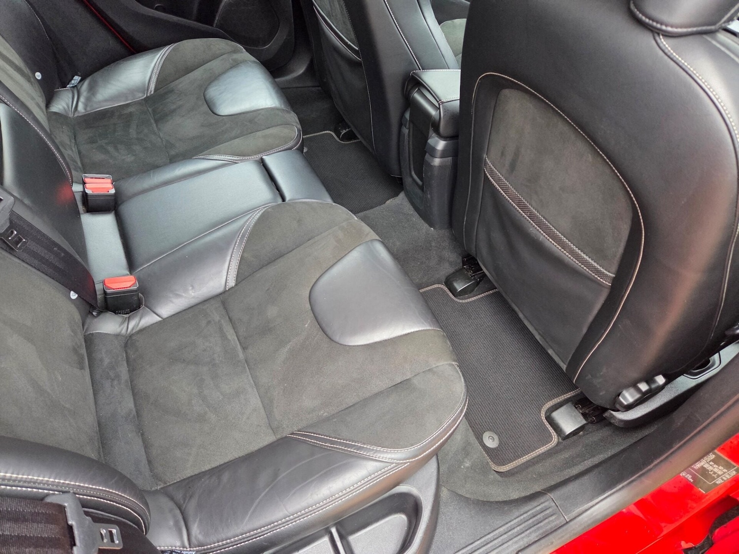 Used Volvo V40 2015 for sale - 77340668: Photo 19