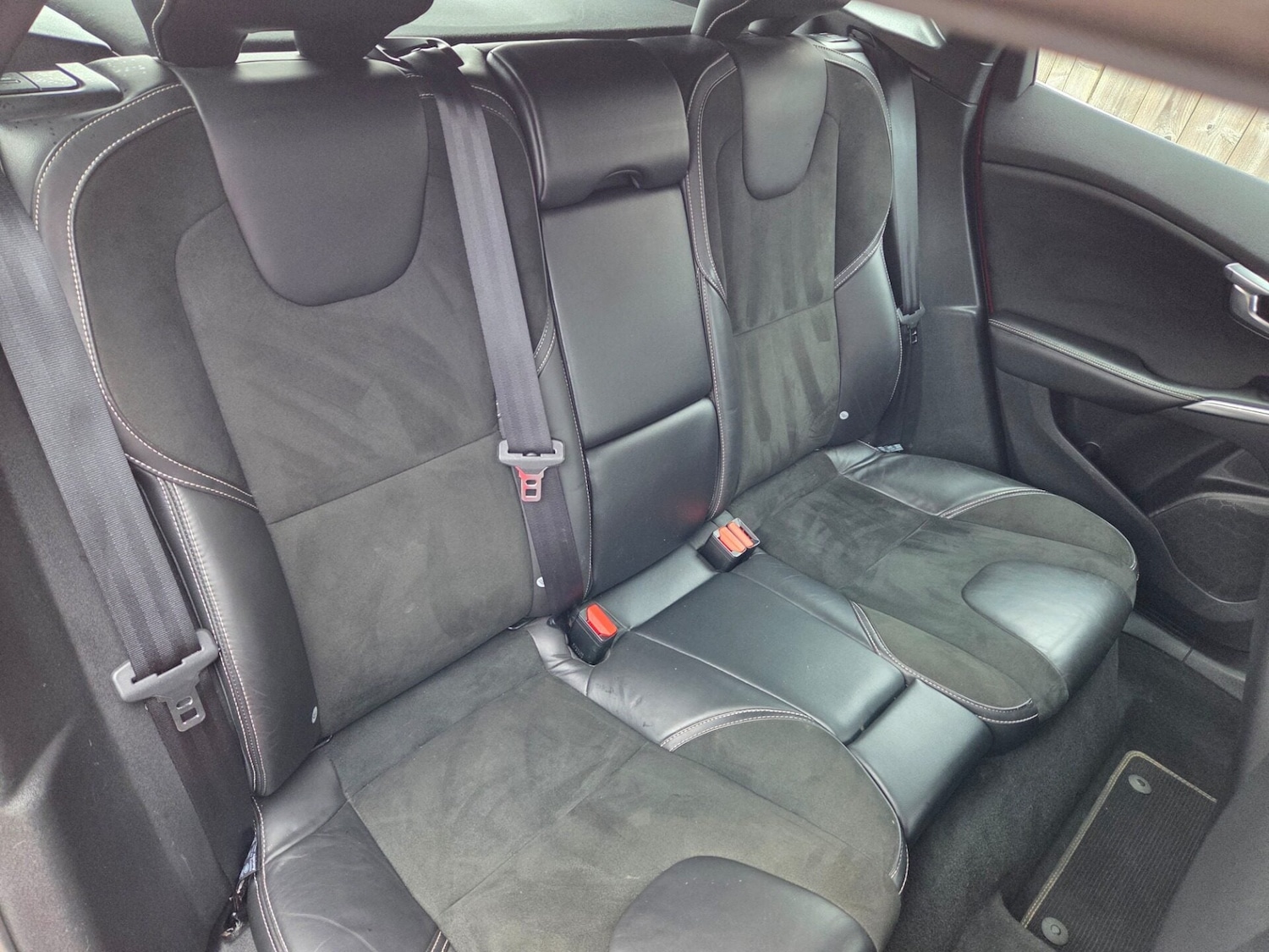 Used Volvo V40 2015 for sale - 77340668: Photo 20