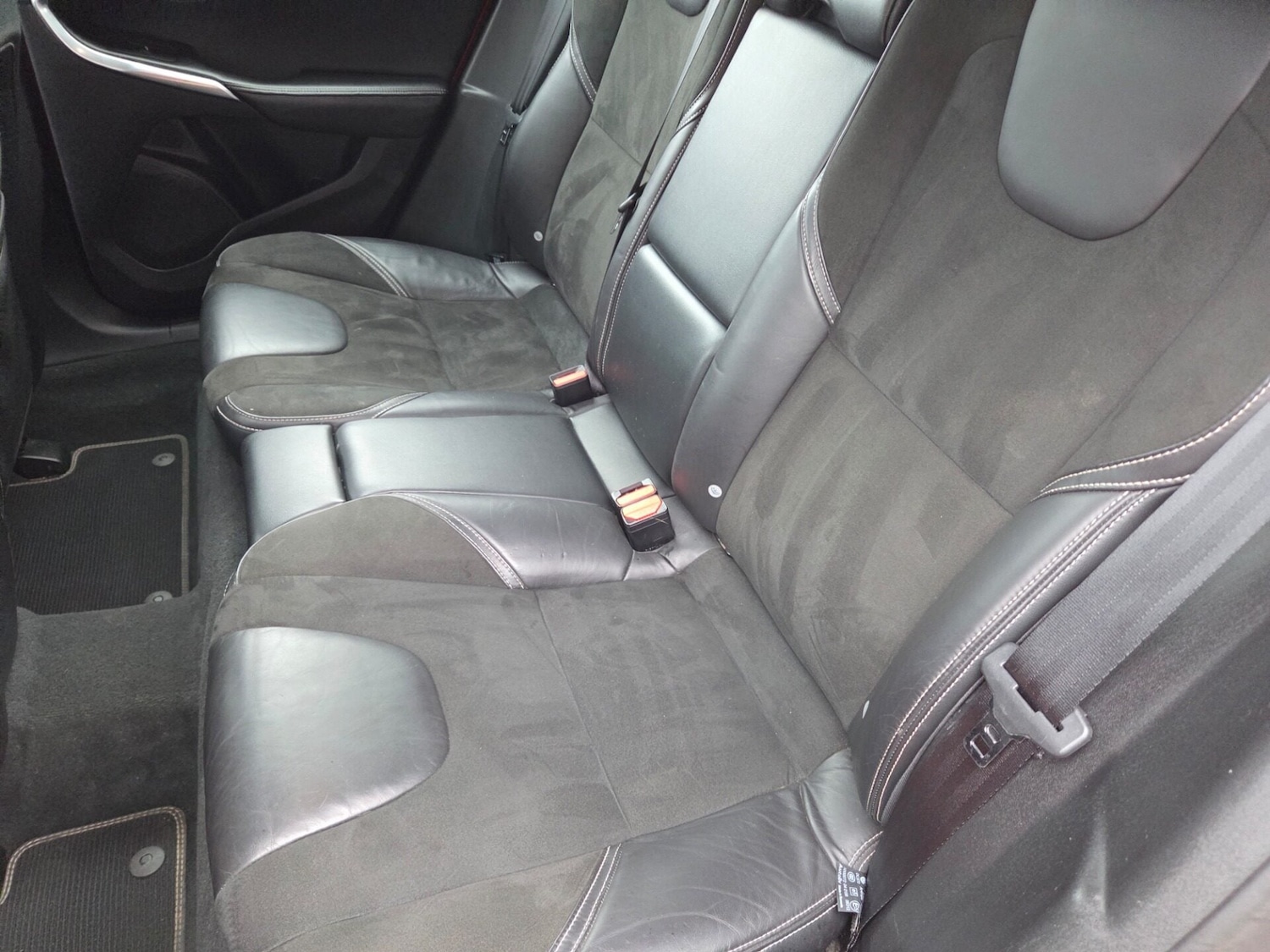 Used Volvo V40 2015 for sale - 77340668: Photo 24