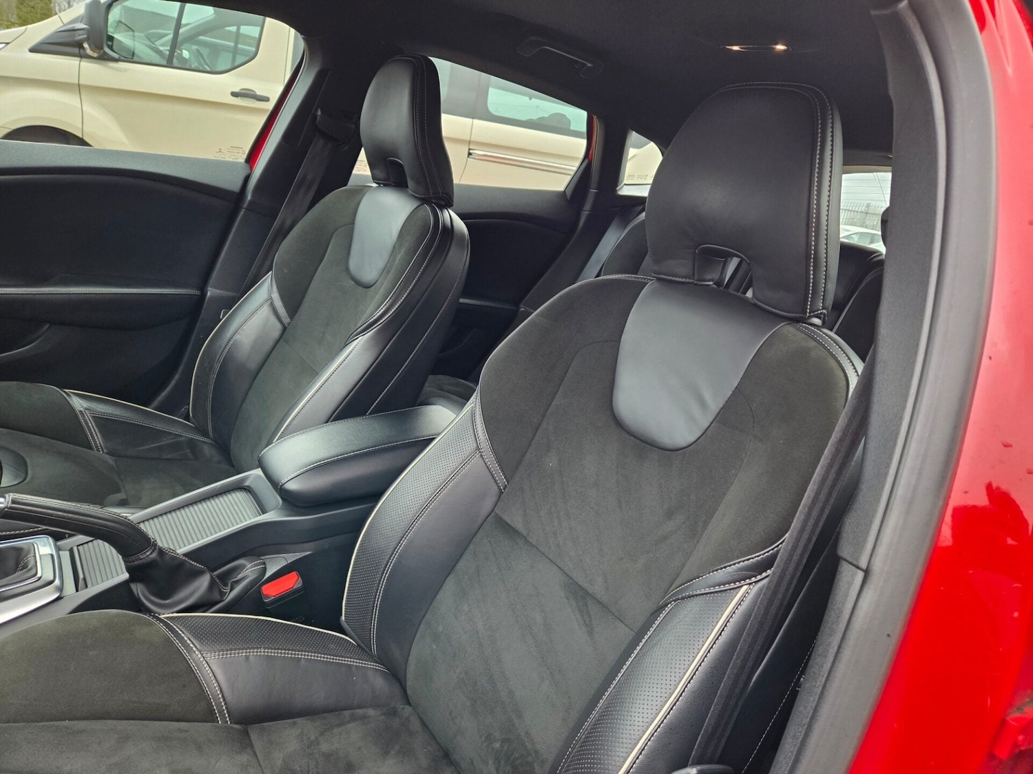 Used Volvo V40 2015 for sale - 77340668: Photo 27