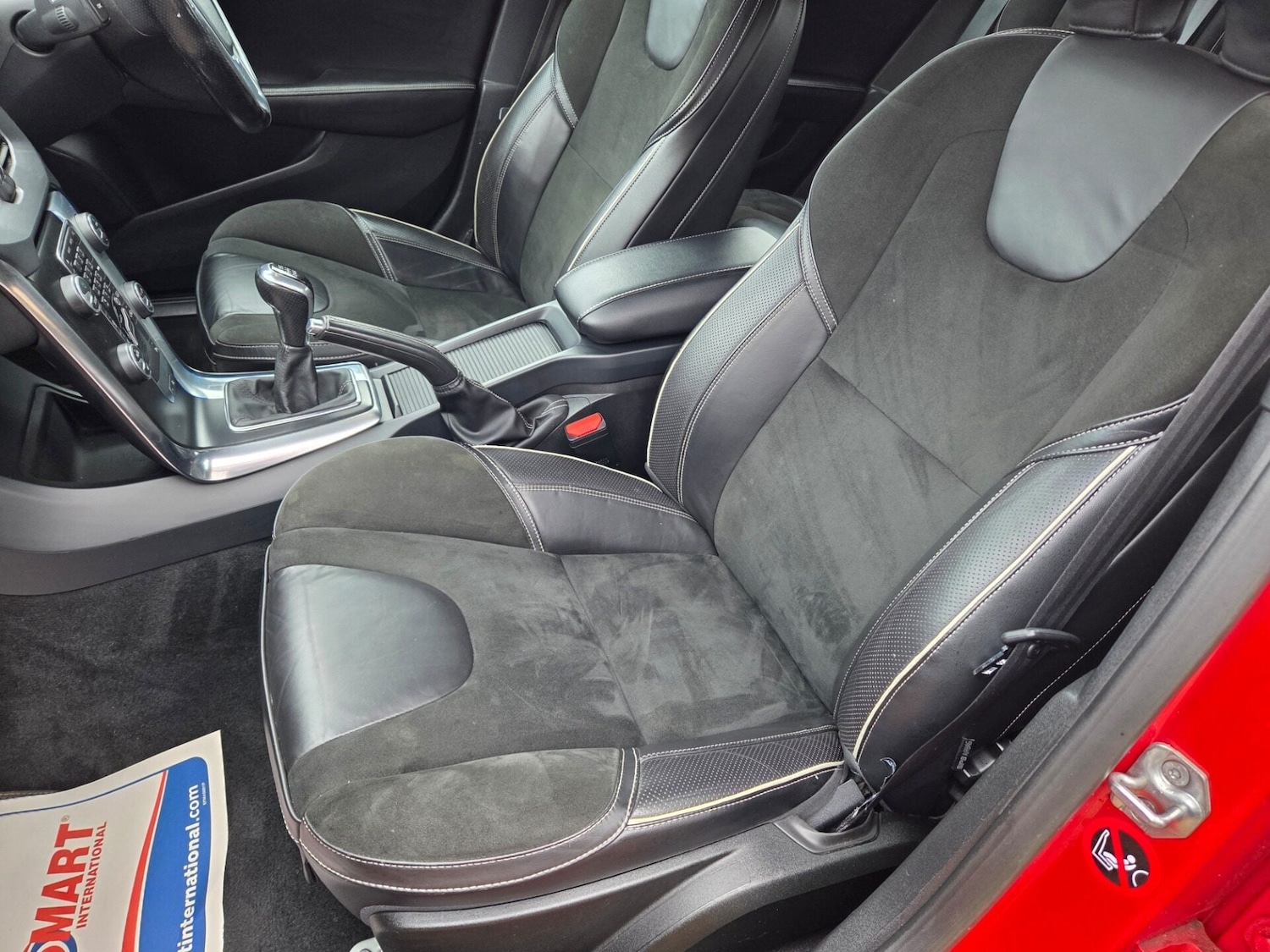 Used Volvo V40 2015 for sale - 77340668: Photo 28