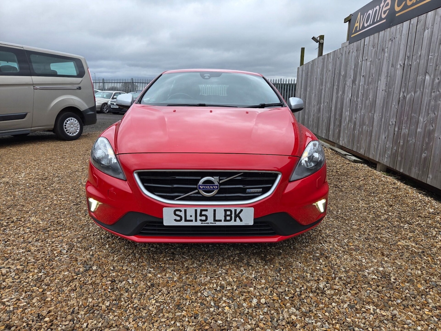 Used Volvo V40 2015 for sale - 77340668: Photo 32