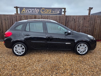Used Renault Clio 2012 for sale - 77327319: Photo