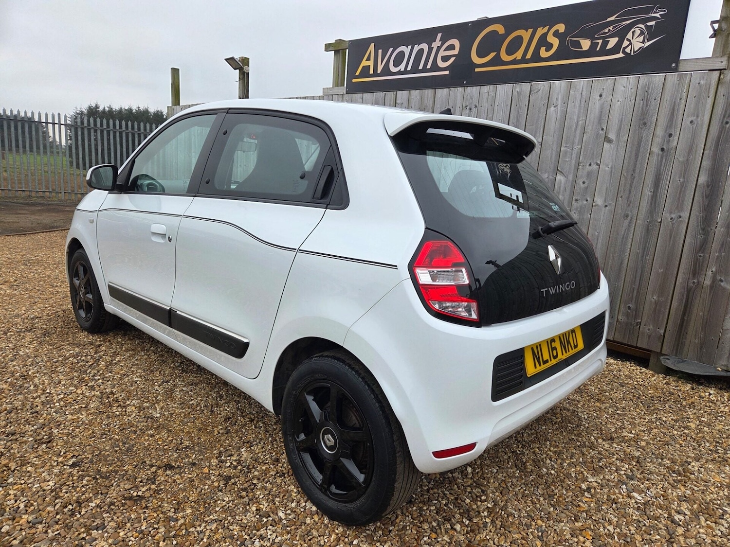 Used Renault Twingo 2016 for sale - 77760748: Photo 5