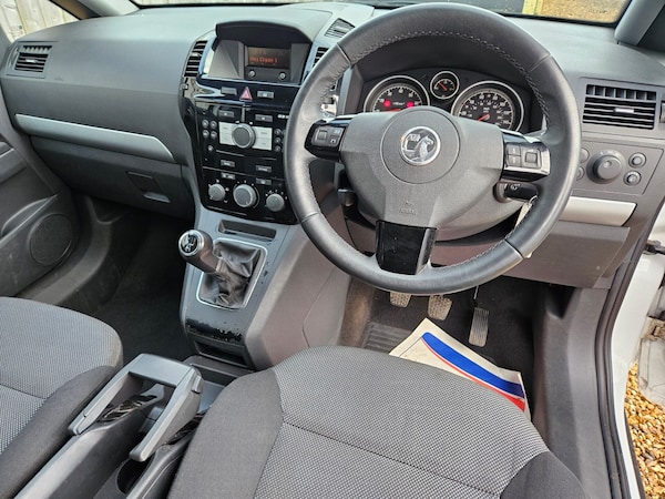 Used Vauxhall Zafira 2014 for sale - 76224486: Photo 11