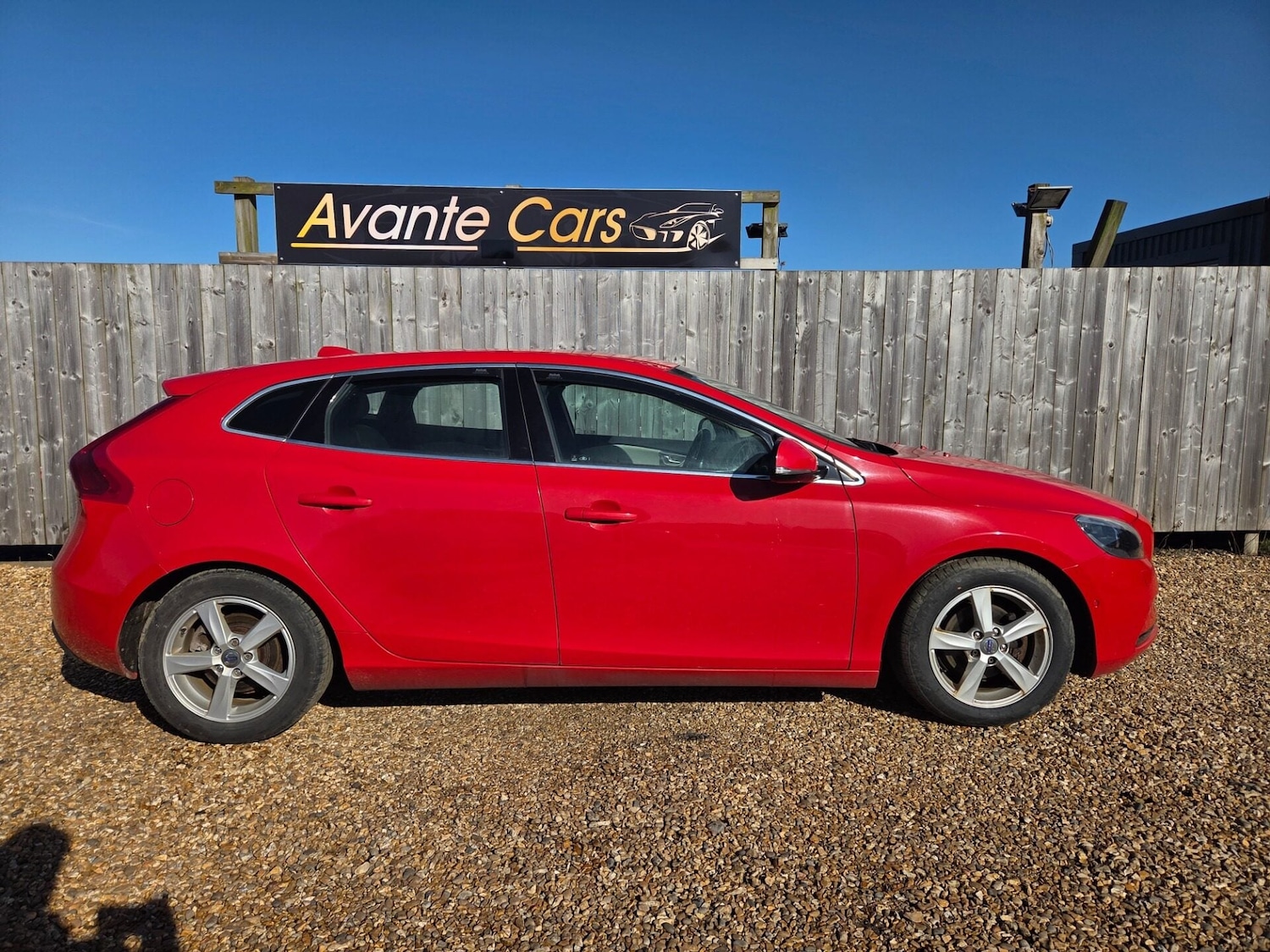 Used Volvo V40 2012 for sale - 78108281: Photo 2