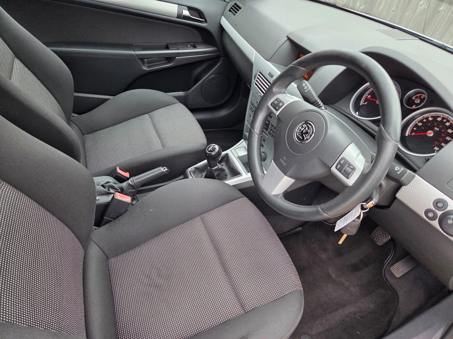 Used Vauxhall Astra 2011 for sale - 76895912: Photo 10