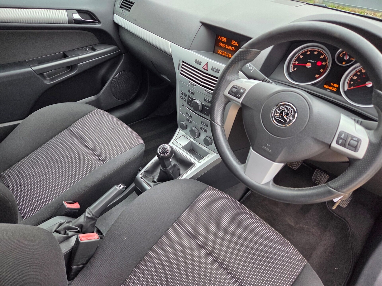 Used Vauxhall Astra 2011 for sale - 76895912: Photo 11