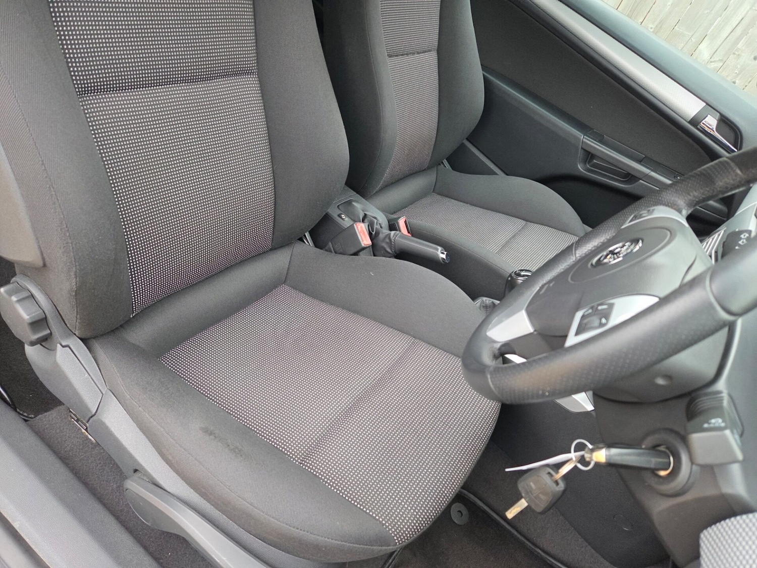 Used Vauxhall Astra 2011 for sale - 76895912: Photo 16