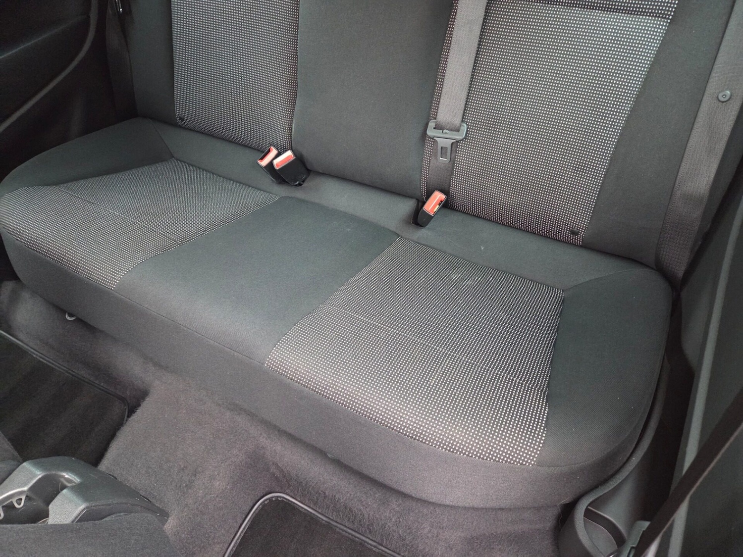 Used Vauxhall Astra 2011 for sale - 76895912: Photo 21