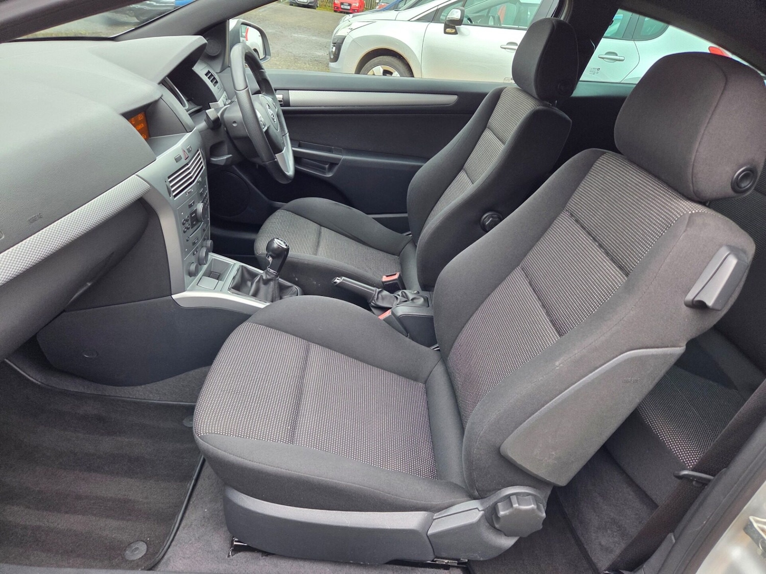 Used Vauxhall Astra 2011 for sale - 76895912: Photo 22