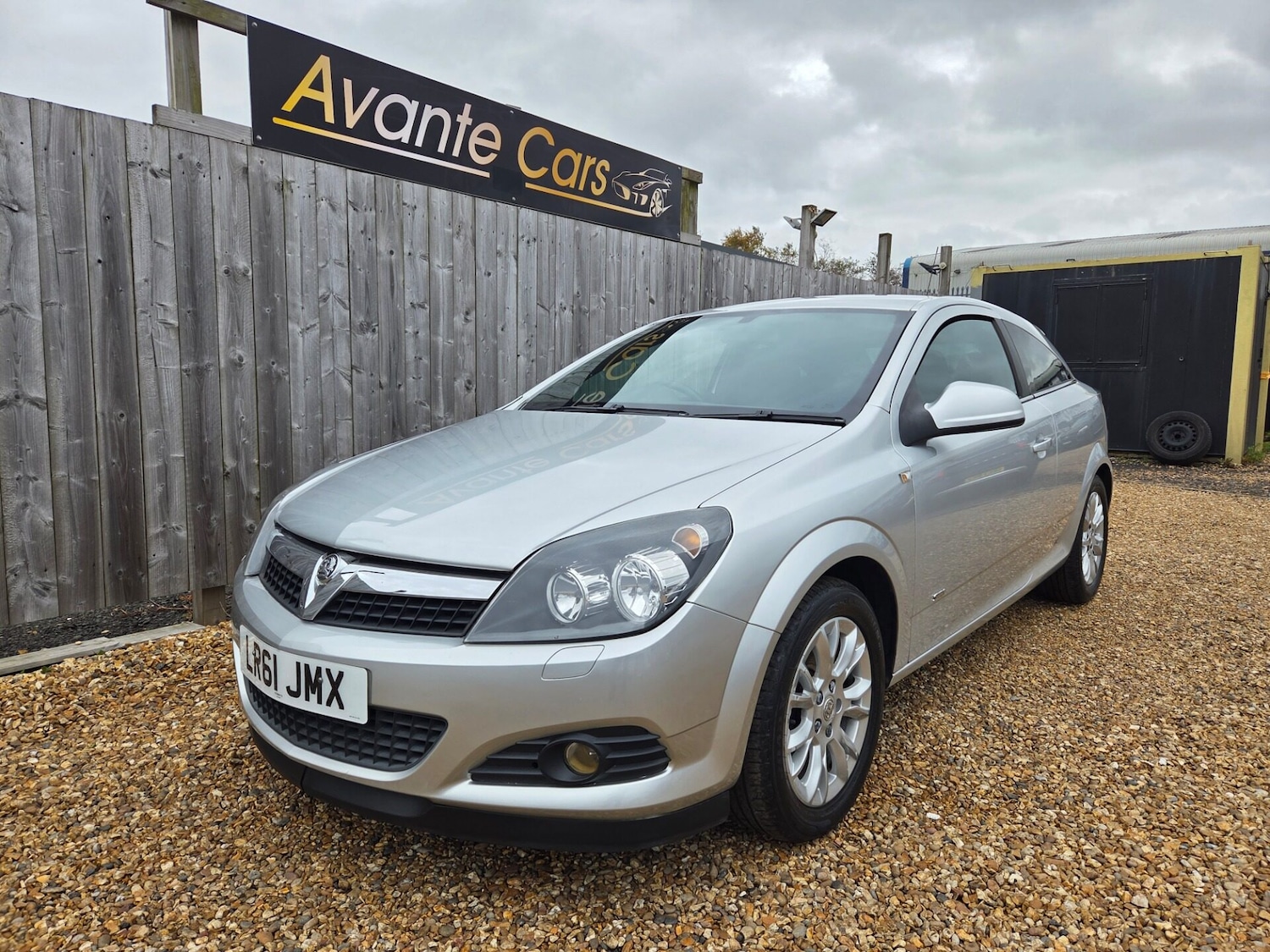 Used Vauxhall Astra 2011 for sale - 76895912: Photo 7