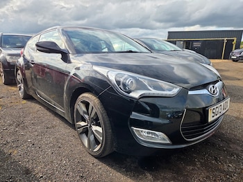 Used Hyundai Veloster 2013 for sale - 79447216: Photo