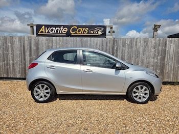 Used Mazda Mazda2 2011 for sale - 75223208: Photo