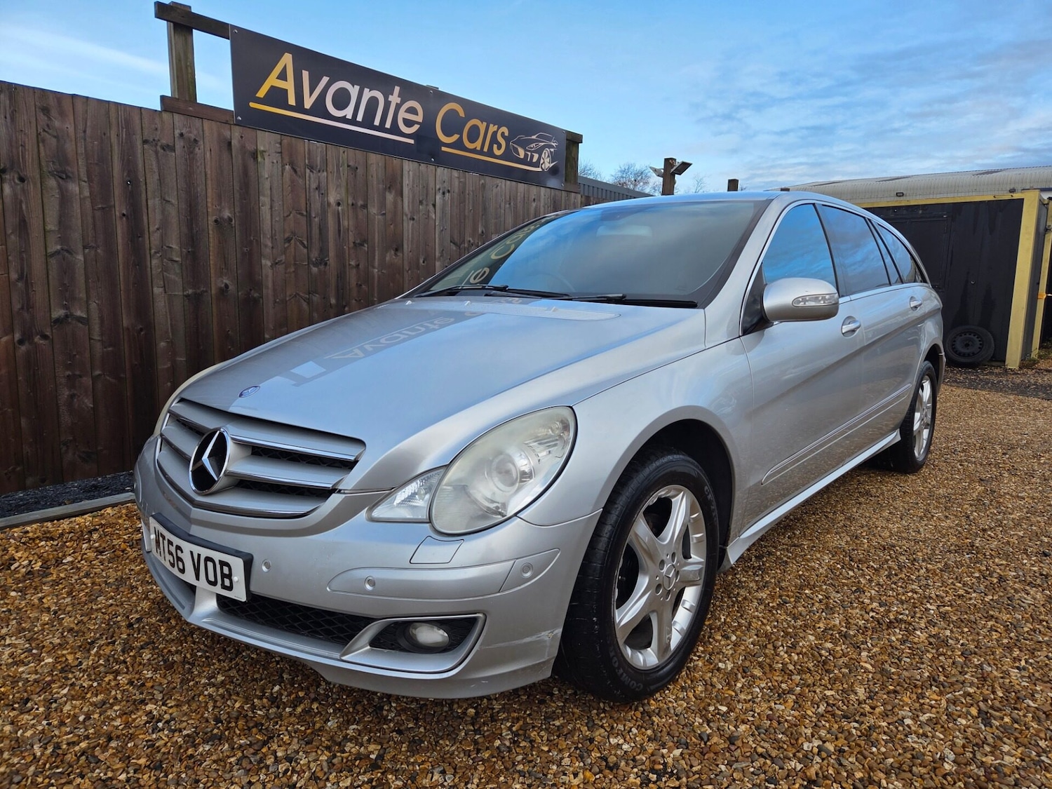 Used Mercedes-Benz R Class 2007 for sale - 76413850: Photo 7