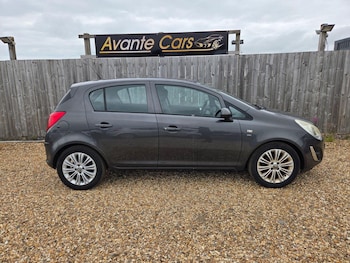 Used Vauxhall Corsa 2011 for sale - 75561578: Photo