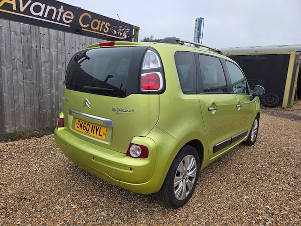 Used Citroen C3 Picasso 2010 for sale - 76288729: Photo 3