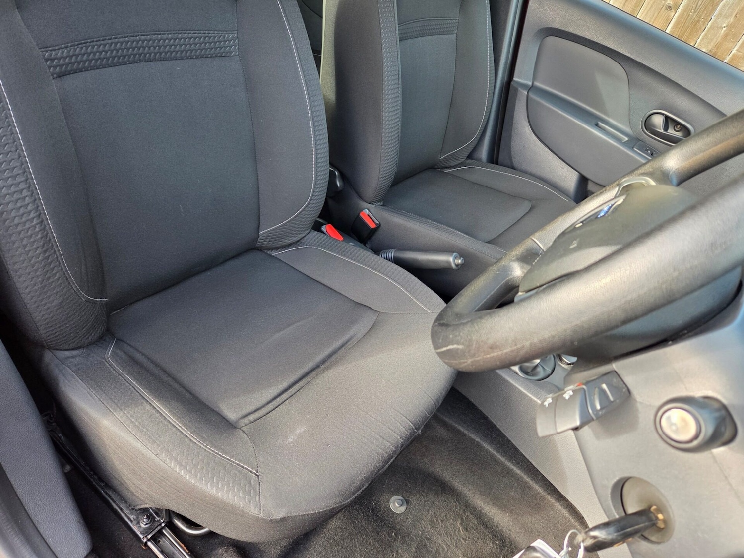 Used Dacia Sandero 2017 for sale - 76353736: Photo 16