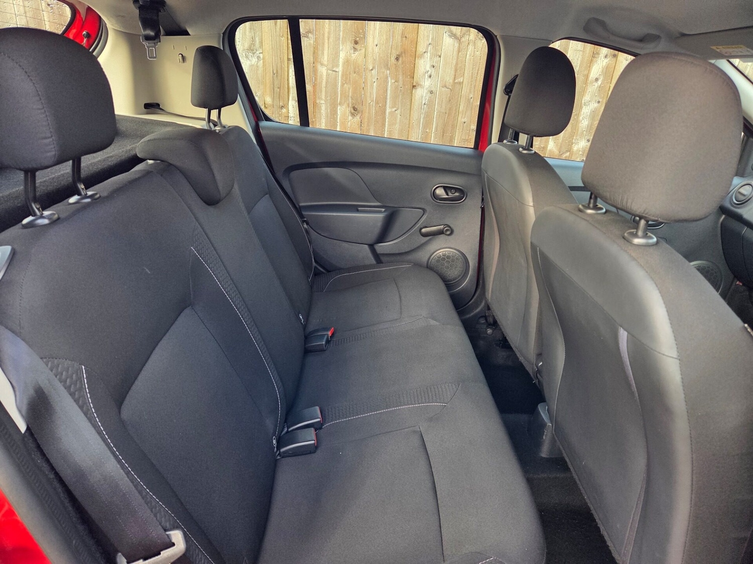 Used Dacia Sandero 2017 for sale - 76353736: Photo 17