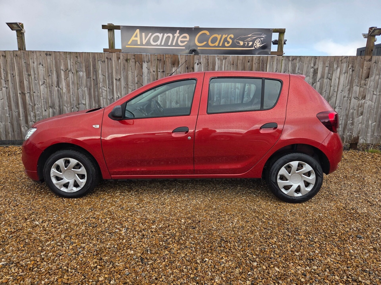 Used Dacia Sandero 2017 for sale - 76353736: Photo 6