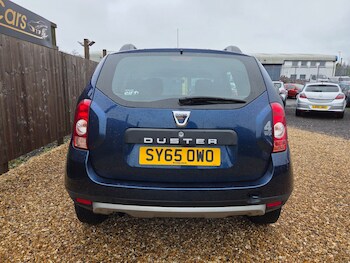 Used Dacia Duster 2015 for sale - 76819801: Photo