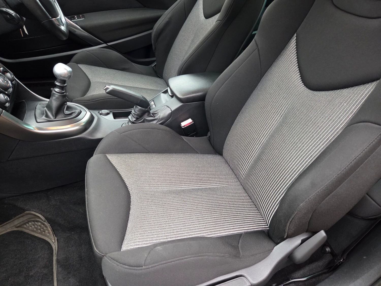 Used Peugeot 308 2013 for sale - 77208679: Photo 23