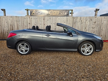 Used Peugeot 308 2013 for sale - 77208679: Photo