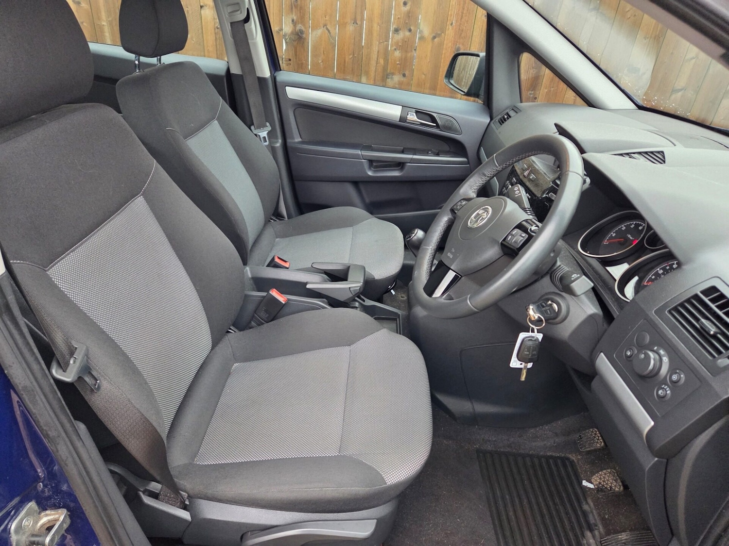 Used Vauxhall Zafira 2013 for sale - 77337751: Photo 6