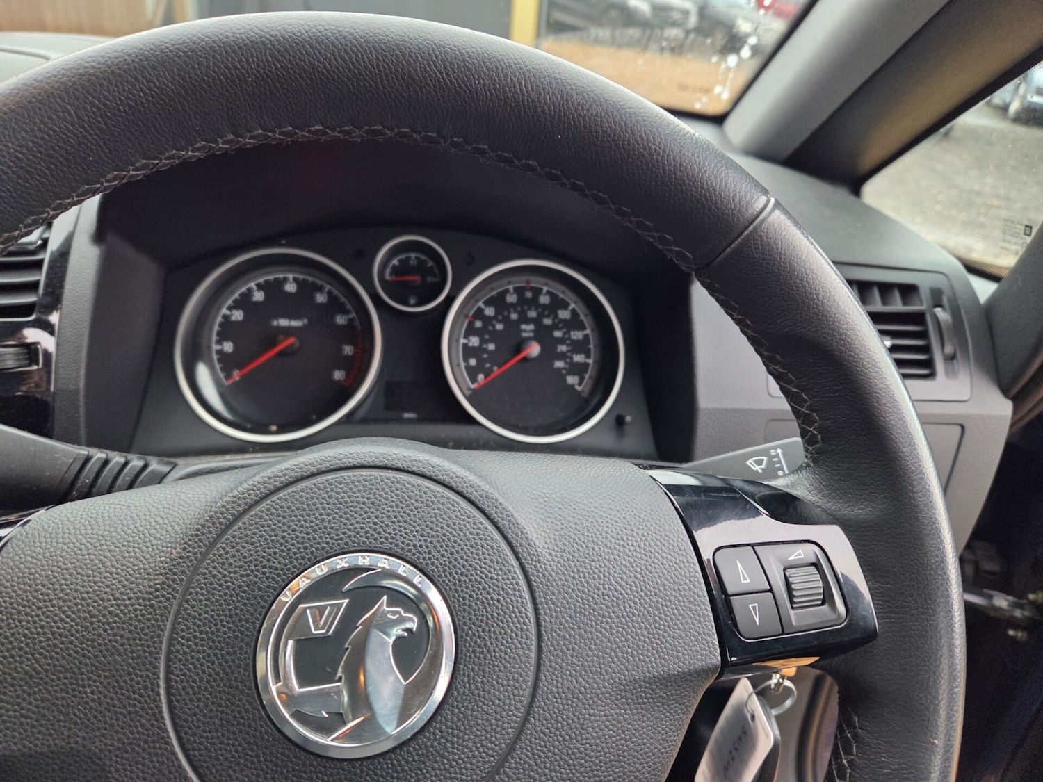 Used Vauxhall Zafira 2013 for sale - 77337751: Photo 9