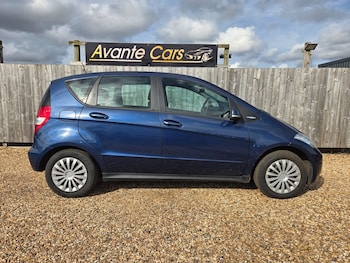 Used Mercedes-Benz A-Class 2012 for sale - 77919195: Photo