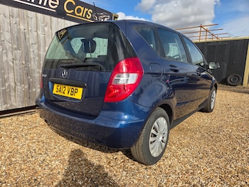 Used Mercedes-Benz A-Class 2012 for sale - 77919195: Photo