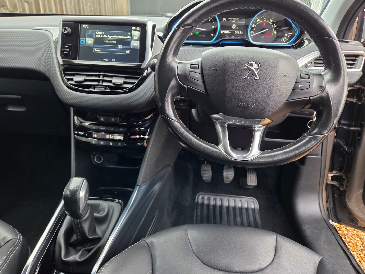 Used Peugeot 2008 2014 for sale - 76082173: Photo 12